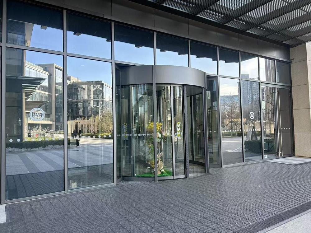 入口1